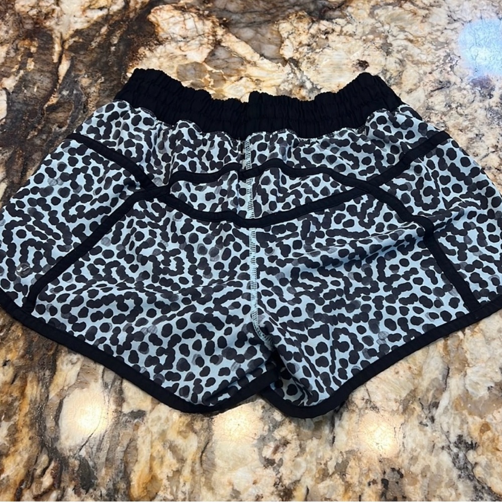 lululemon athletica Black and Gray Patterned Athletic Shorts